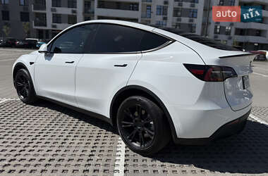 Внедорожник / Кроссовер Tesla Model Y 2022 в 