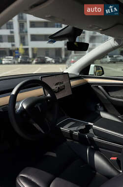 Внедорожник / Кроссовер Tesla Model Y 2022 в 