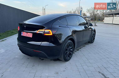 Позашляховик / Кросовер Tesla Model Y 2023 в 