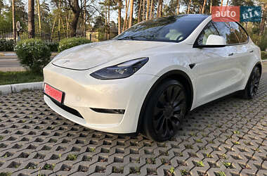 Внедорожник / Кроссовер Tesla Model Y 2024 в 