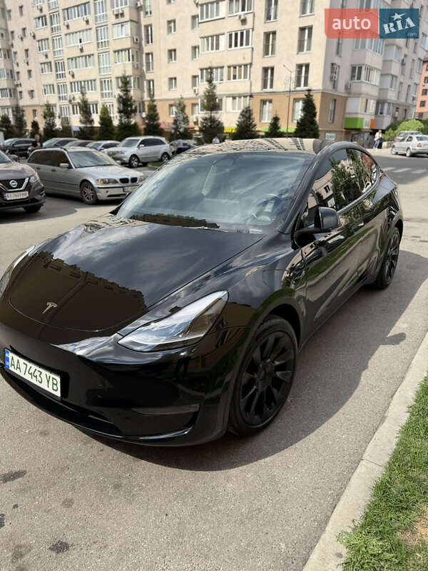 Позашляховик / Кросовер Tesla Model Y 2022 в Києві фото 3 Позашляховик / Кросовер Tesla Model Y 2022 в Києві