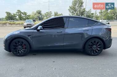 Внедорожник / Кроссовер Tesla Model Y 2021 в 