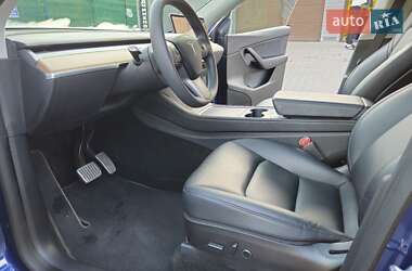 Внедорожник / Кроссовер Tesla Model Y 2021 в 