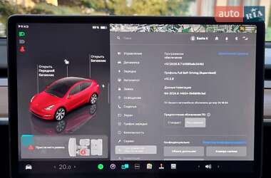 Позашляховик / Кросовер Tesla Model Y 2024 в 