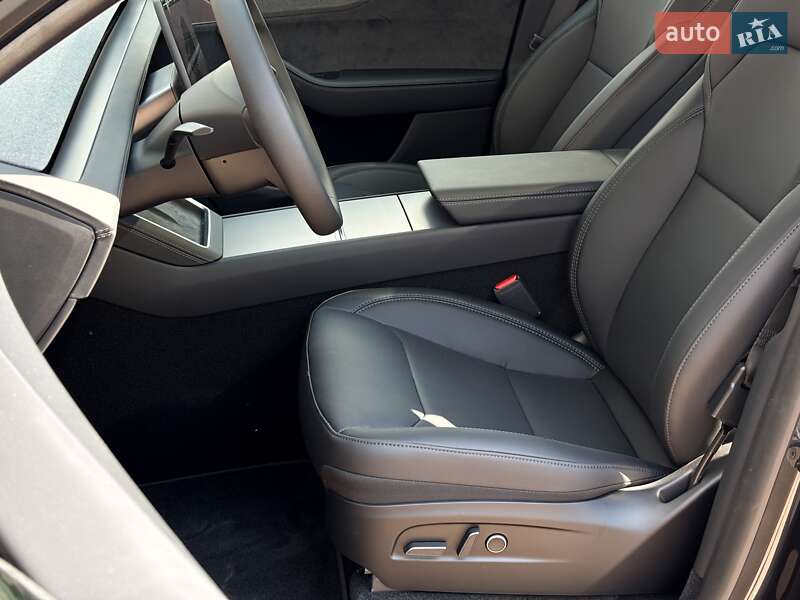 Внедорожник / Кроссовер Tesla Model Y 2025 в Киеве фото 13 Внедорожник / Кроссовер Tesla Model Y 2025 в Киеве