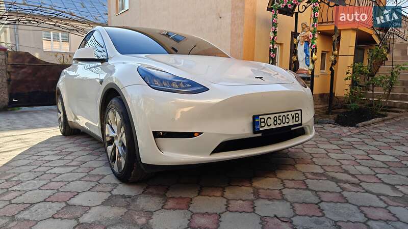 Внедорожник / Кроссовер Tesla Model Y 2021 в Львове
