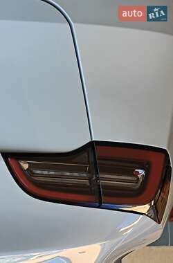 Внедорожник / Кроссовер Tesla Model Y 2021 в 