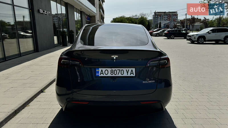 Позашляховик / Кросовер Tesla Model Y 2021 в Ужгороді