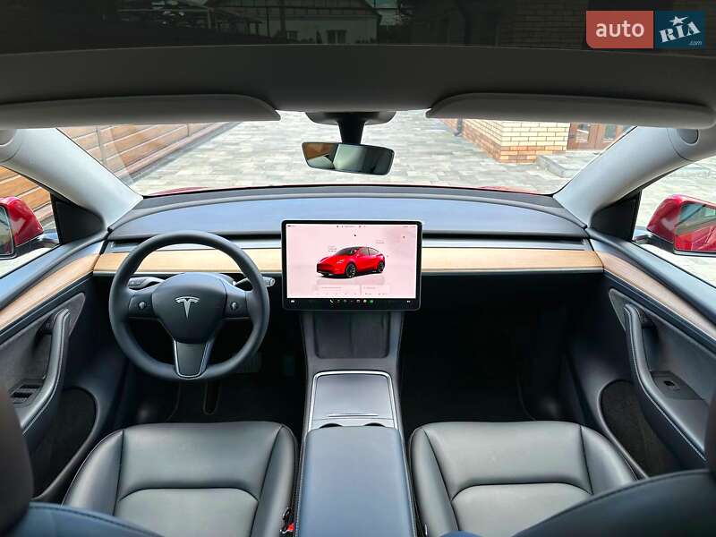 Внедорожник / Кроссовер Tesla Model Y 2024 в Коростене фото 3 Внедорожник / Кроссовер Tesla Model Y 2024 в Коростене