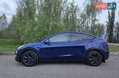 Внедорожник / Кроссовер Tesla Model Y 2023 в 