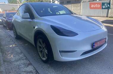 Позашляховик / Кросовер Tesla Model Y 2022 в 