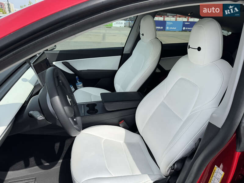 Позашляховик / Кросовер Tesla Model Y 2021 в Києві