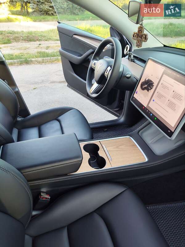 Внедорожник / Кроссовер Tesla Model Y 2023 в Кропивницком фото 13 Внедорожник / Кроссовер Tesla Model Y 2023 в Кропивницком