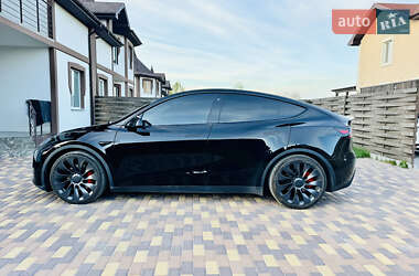 Внедорожник / Кроссовер Tesla Model Y 2023 в 