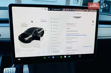 Внедорожник / Кроссовер Tesla Model Y 2023 в 