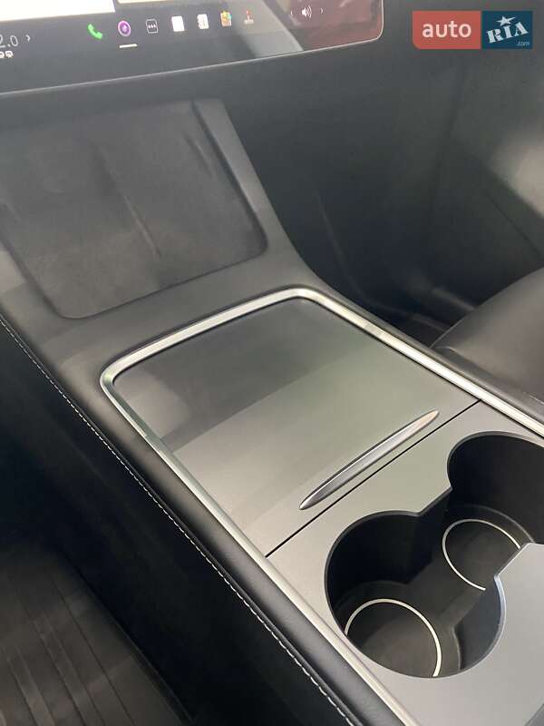 Внедорожник / Кроссовер Tesla Model Y 2023 в Киеве