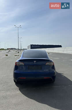 Внедорожник / Кроссовер Tesla Model Y 2023 в 