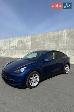 Внедорожник / Кроссовер Tesla Model Y 2023 в 