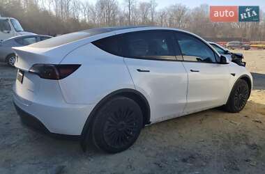 Внедорожник / Кроссовер Tesla Model Y 2023 в 