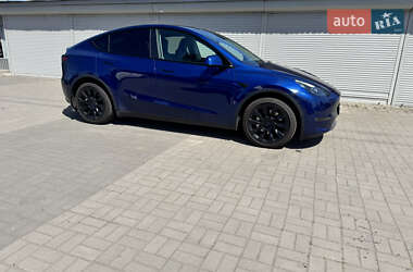 Внедорожник / Кроссовер Tesla Model Y 2023 в 