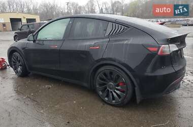 Позашляховик / Кросовер Tesla Model Y 2022 в 