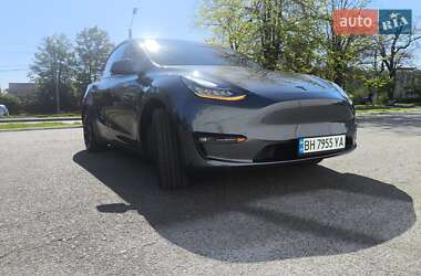 Внедорожник / Кроссовер Tesla Model Y 2022 в 