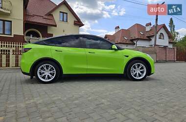 Внедорожник / Кроссовер Tesla Model Y 2023 в 