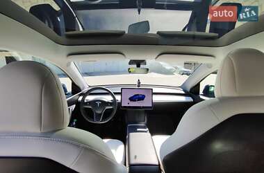 Внедорожник / Кроссовер Tesla Model Y 2022 в 