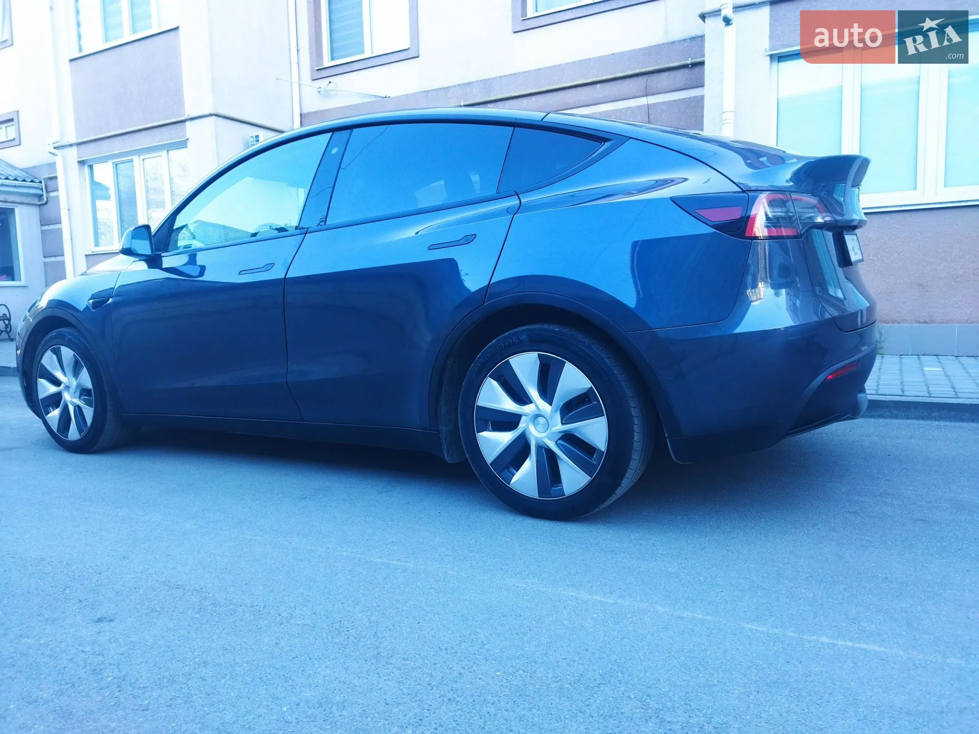 2020 Tesla Model Y - мініатюра 5