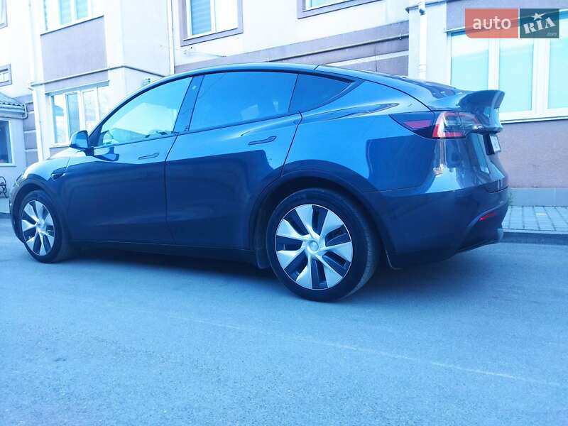 Внедорожник / Кроссовер Tesla Model Y 2020 в Тараще