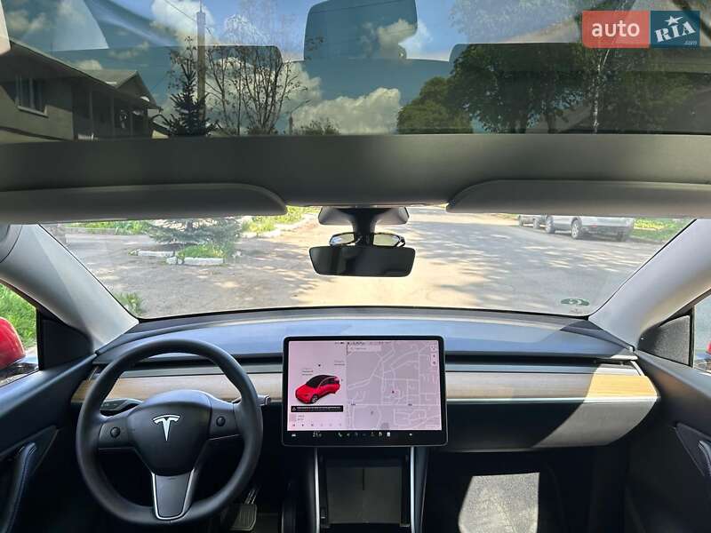 Внедорожник / Кроссовер Tesla Model Y 2020 в Тернополе