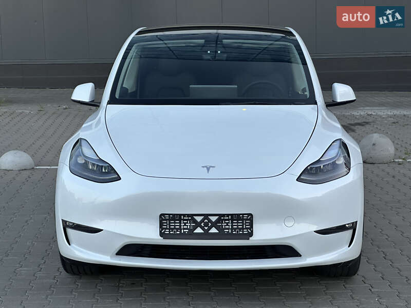 Внедорожник / Кроссовер Tesla Model Y 2023 в Киеве