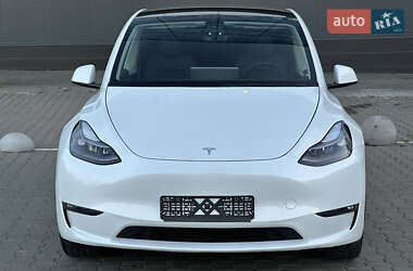 Позашляховик / Кросовер Tesla Model Y 2023 в 