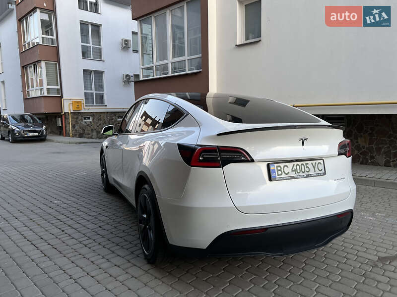 Внедорожник / Кроссовер Tesla Model Y 2020 в Львове
