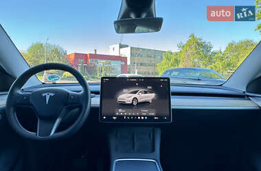 Внедорожник / Кроссовер Tesla Model Y 2022 в 