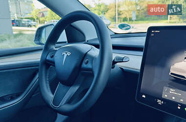 Внедорожник / Кроссовер Tesla Model Y 2022 в 