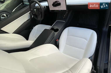 Внедорожник / Кроссовер Tesla Model Y 2022 в 