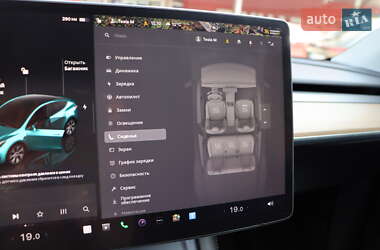 Внедорожник / Кроссовер Tesla Model Y 2023 в 
