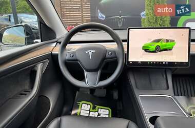 Внедорожник / Кроссовер Tesla Model Y 2023 в 