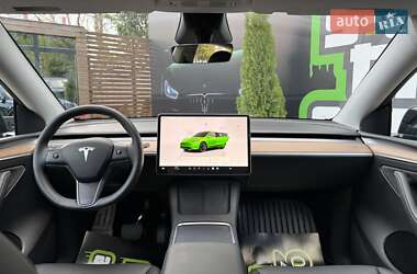 Внедорожник / Кроссовер Tesla Model Y 2023 в 