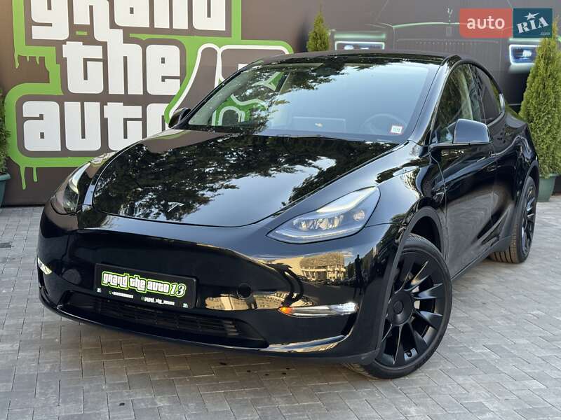 Внедорожник / Кроссовер Tesla Model Y 2023 в Киеве