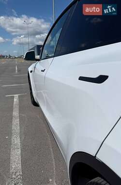 Внедорожник / Кроссовер Tesla Model Y 2022 в 