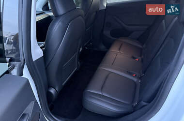 Внедорожник / Кроссовер Tesla Model Y 2022 в 