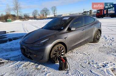 Позашляховик / Кросовер Tesla Model Y 2023 в 