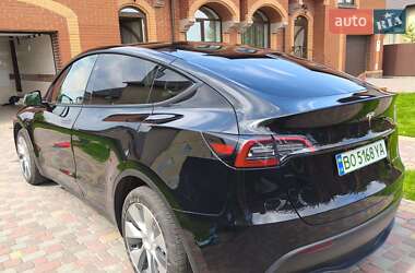 Внедорожник / Кроссовер Tesla Model Y 2024 в 