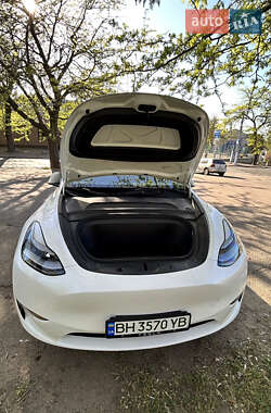 Позашляховик / Кросовер Tesla Model Y 2023 в Одесі