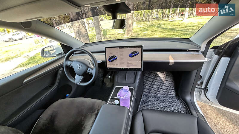 Внедорожник / Кроссовер Tesla Model Y 2023 в Одессе