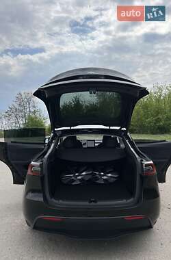 Внедорожник / Кроссовер Tesla Model Y 2023 в 