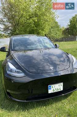 Внедорожник / Кроссовер Tesla Model Y 2023 в 