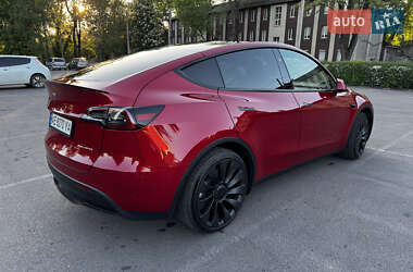 Внедорожник / Кроссовер Tesla Model Y 2023 в 